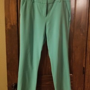 New York and company ankle length pant